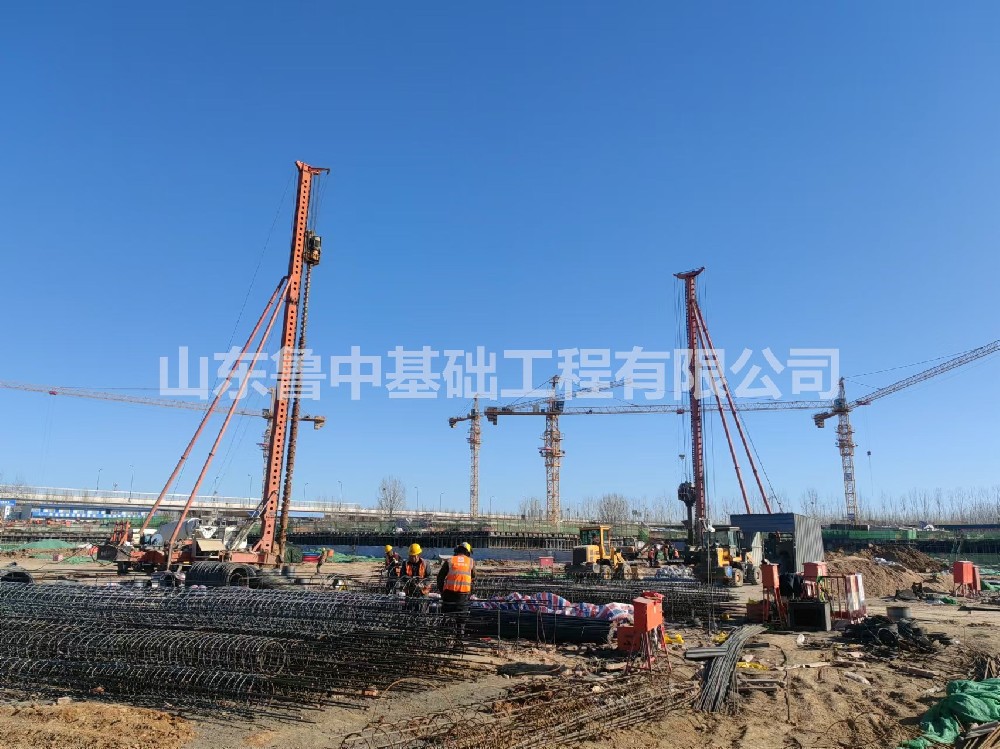 淄博經(jīng)濟開發(fā)區(qū)灃水鎮(zhèn)高東村搬遷項目載體樁工程